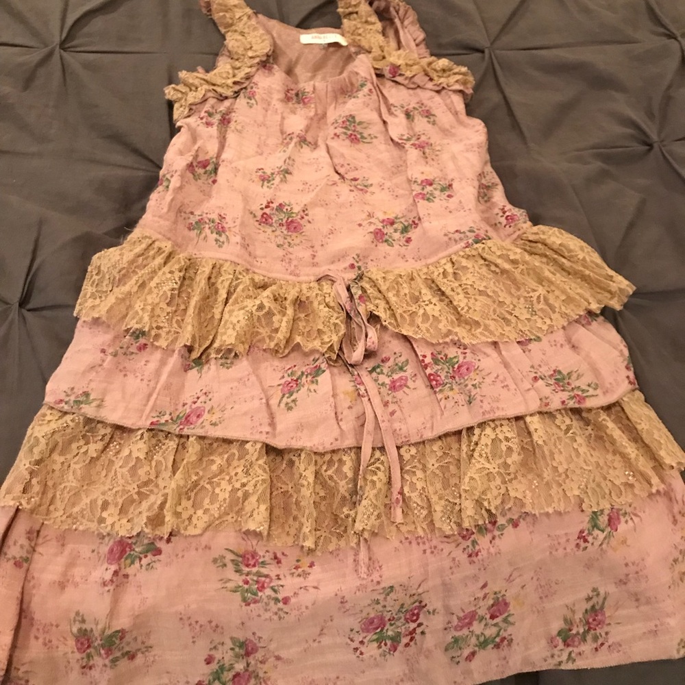 Annabelle dress/top. Size M.